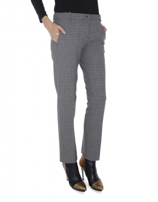 Gray tweed straight pants with French pocket