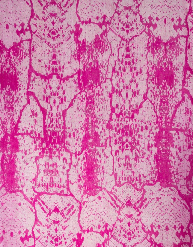 Foulard doble capa con estampado en tonos rosas y beige