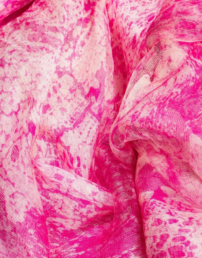 Foulard doble capa con estampado en tonos rosas y beige