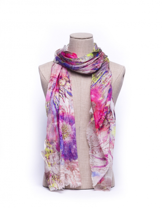 Multicolor floral print scarf