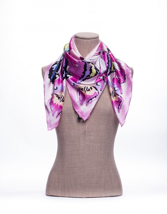 Butterfly print scarf 