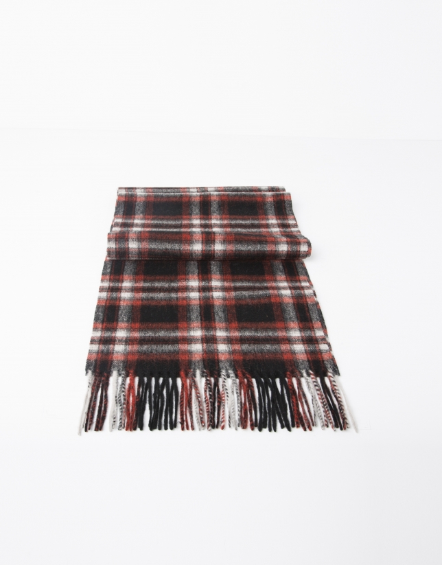 Red checked scarf