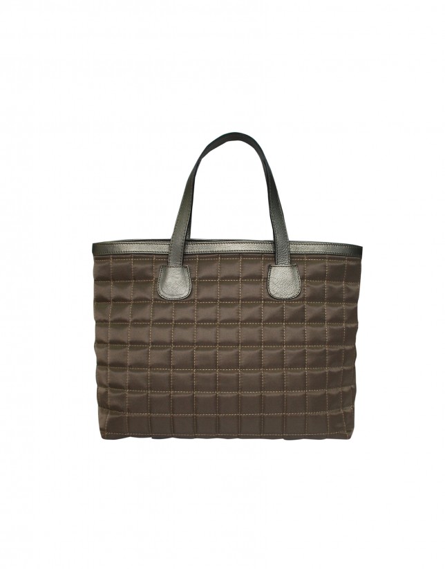 Brown shopping quilted bag