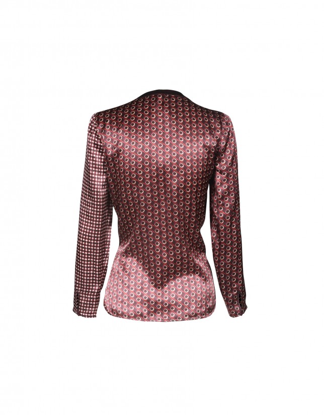 Silk blouse in bordeaux print