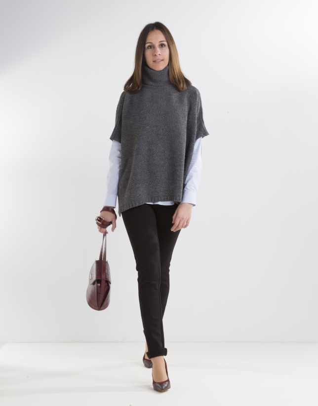 Gray poncho with collar