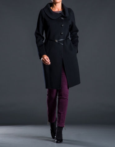 Two-faced black coat 