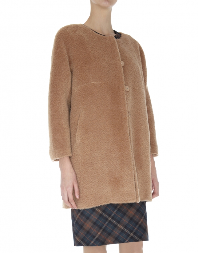 Beige wool and alpaca collarless coat