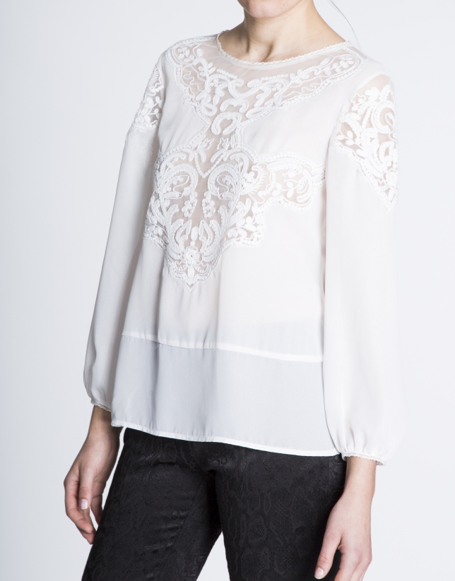 Ivory embroidered long bombacho sleeve blouse 