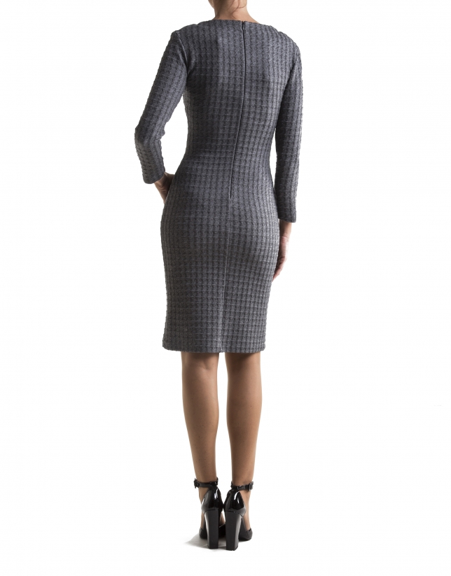 Gray hound’s tooth print, long sleeved dress 