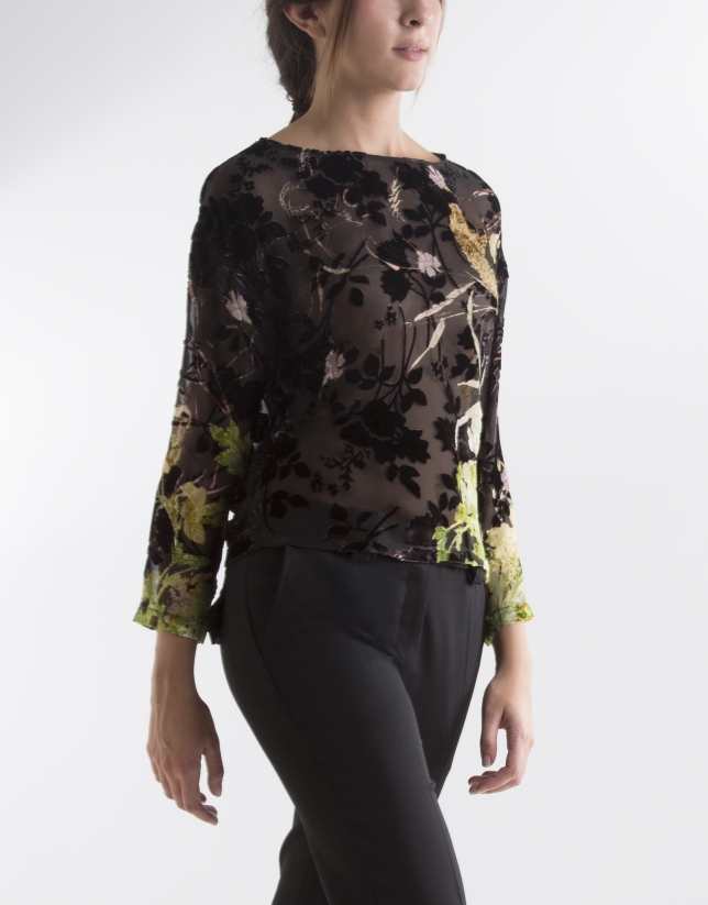 Floral t-shirt with transparencies