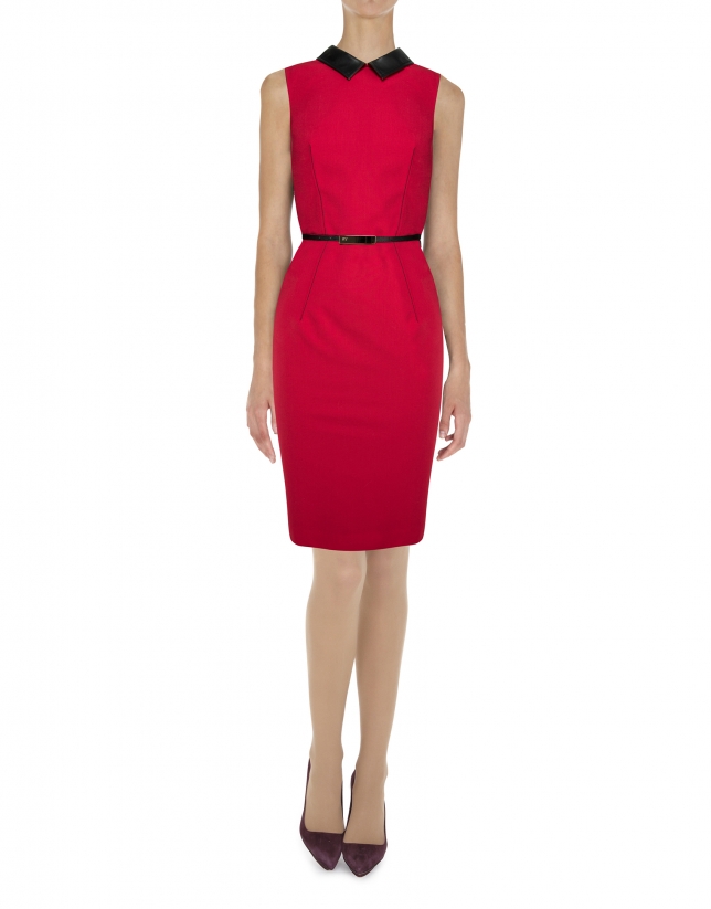 Red sleeveless dress with leather collar