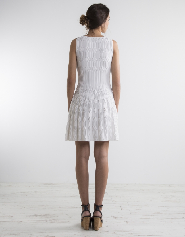 Off-white knit loose dress