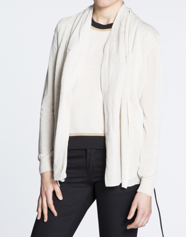 Ivory sweater with inside collar