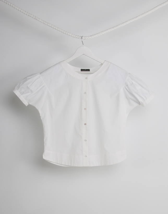 Off-white shirt with round collar