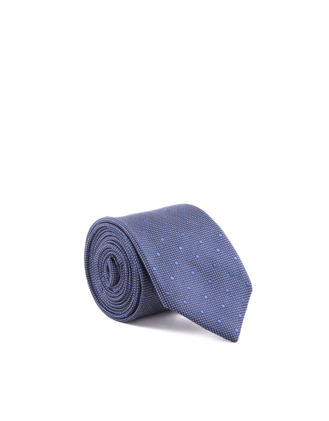 Dotted necktie