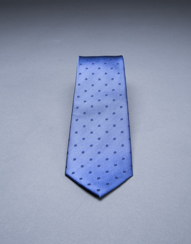 Blue dotted tie