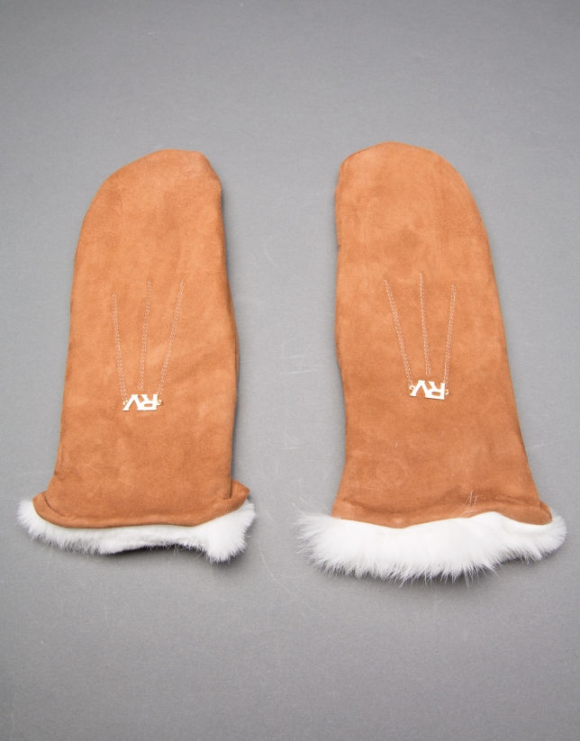 Brown suede mittens with cream-colored rabbit cuffs 