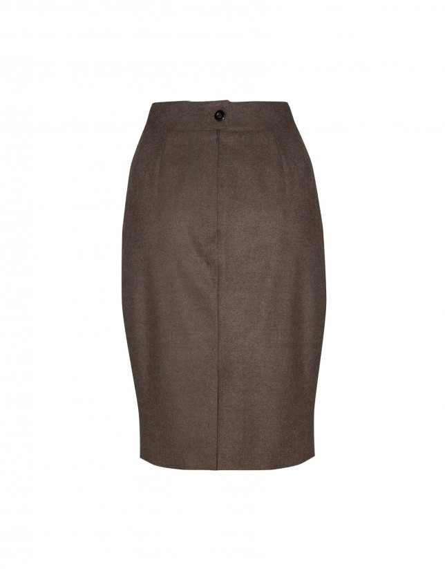 Brown pleated skirt