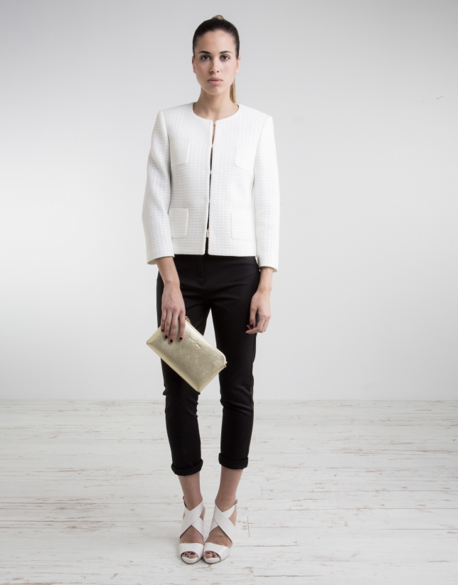 Short off-white jacket with pockets