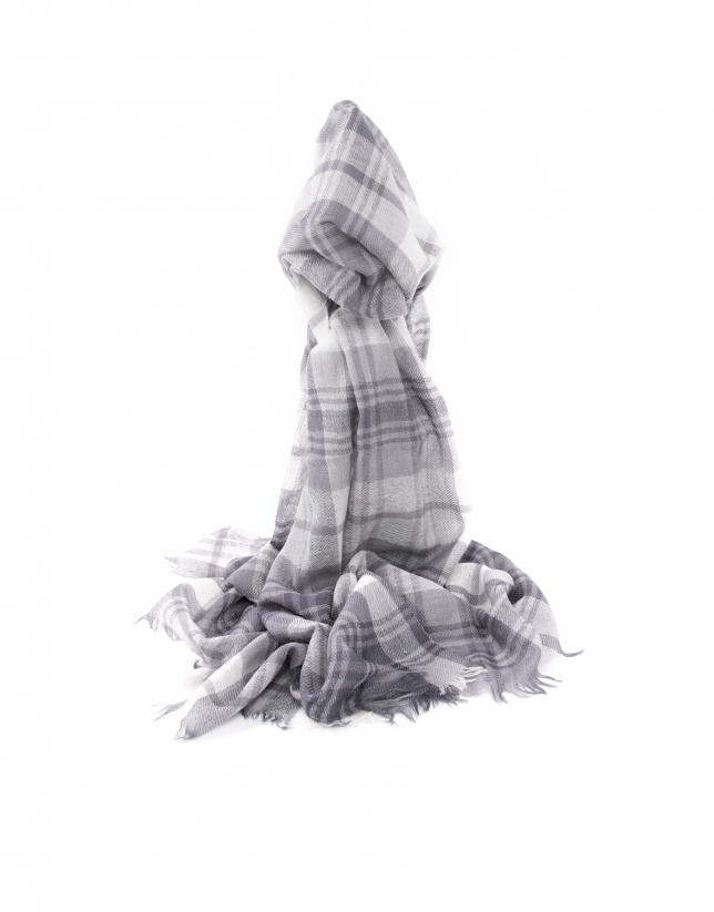 Black and gray checked scarf 