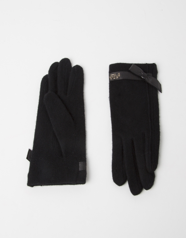 Black wool gloves