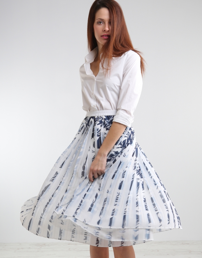 Pleated skirt 