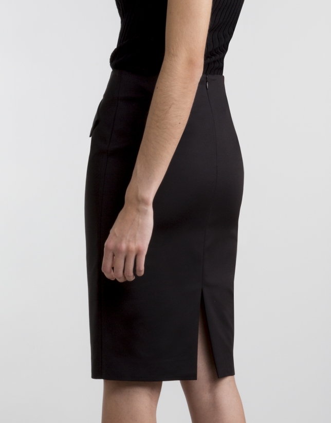Black skirt with backstitching