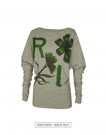 Camiseta arena logo RV y flores en verde 
