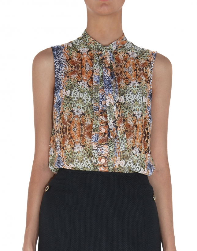 Print crepe top with bow at neck