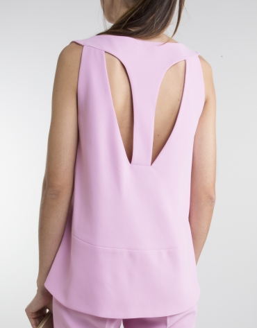 Pink bell-shaped top