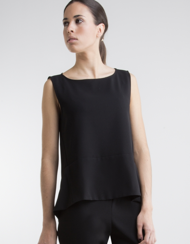 Black bell-shaped top