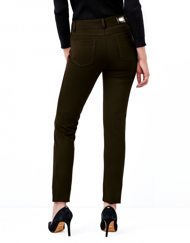 Brown pants with 5 pockets
