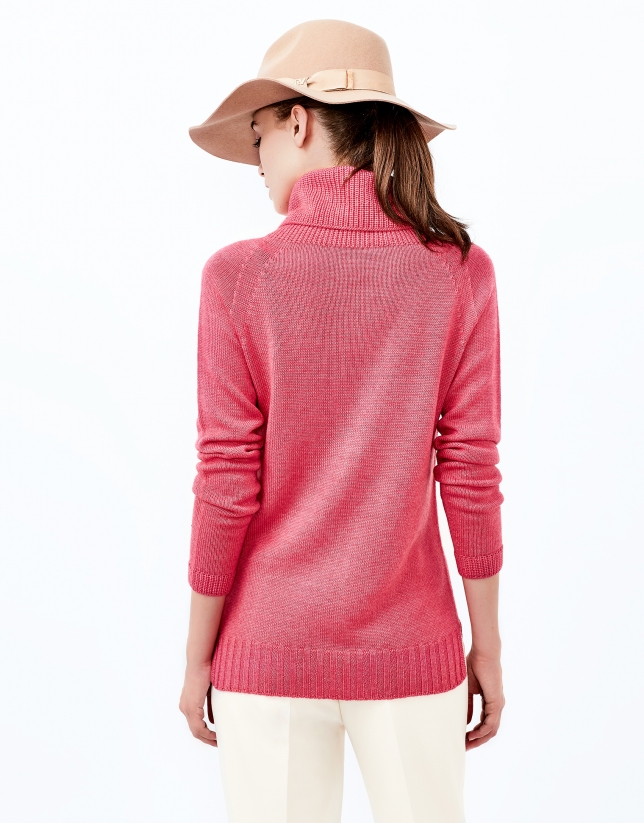 Pink sweater with stovepipe collar