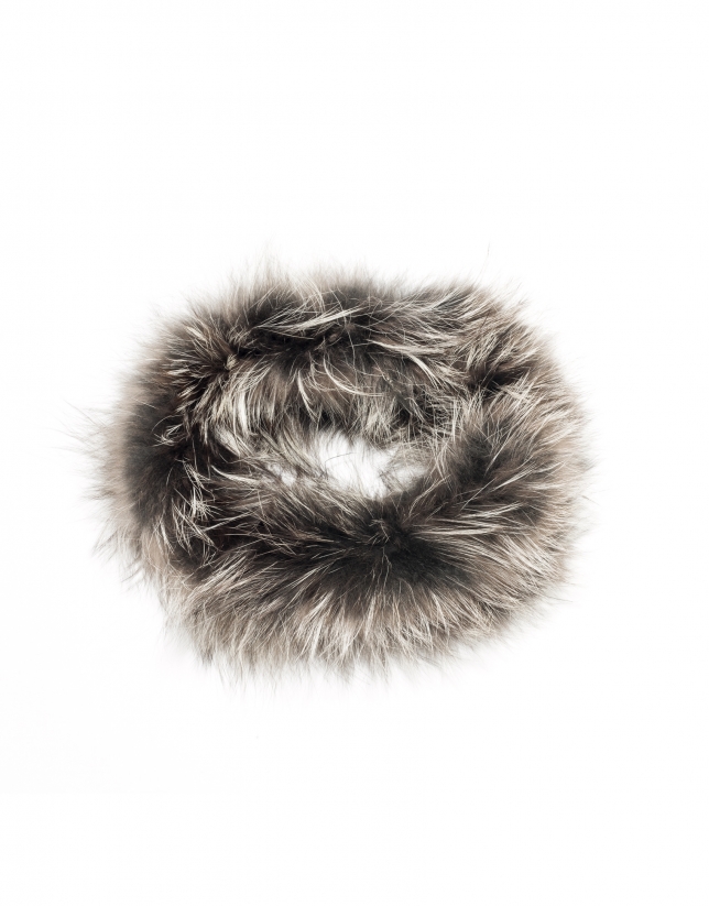 Charcoal gray fox fur collar