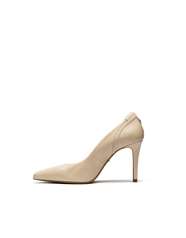 Beige leather pumps Toulouse