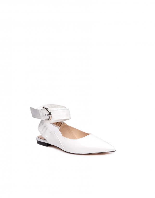 White patent leather backless ballerinas Madame