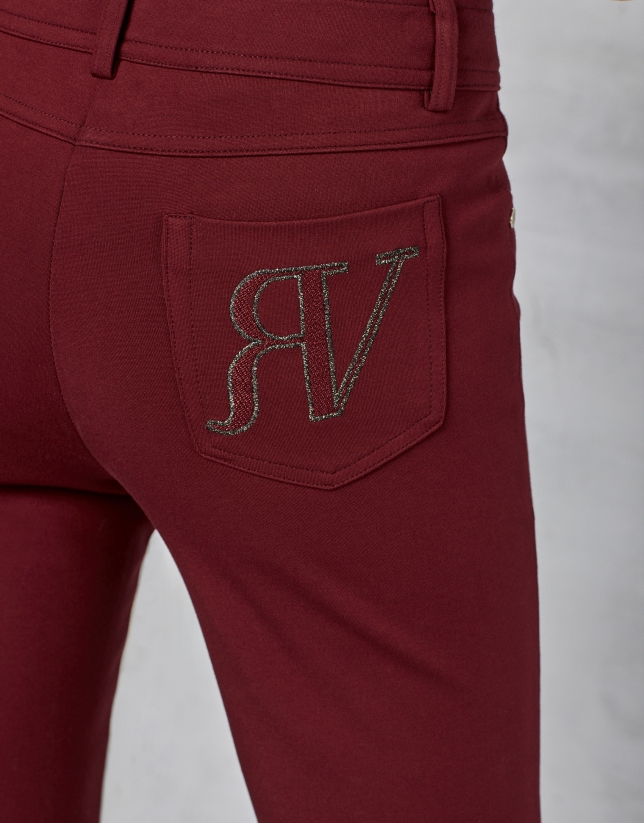 Maroon pants with 5 pockets