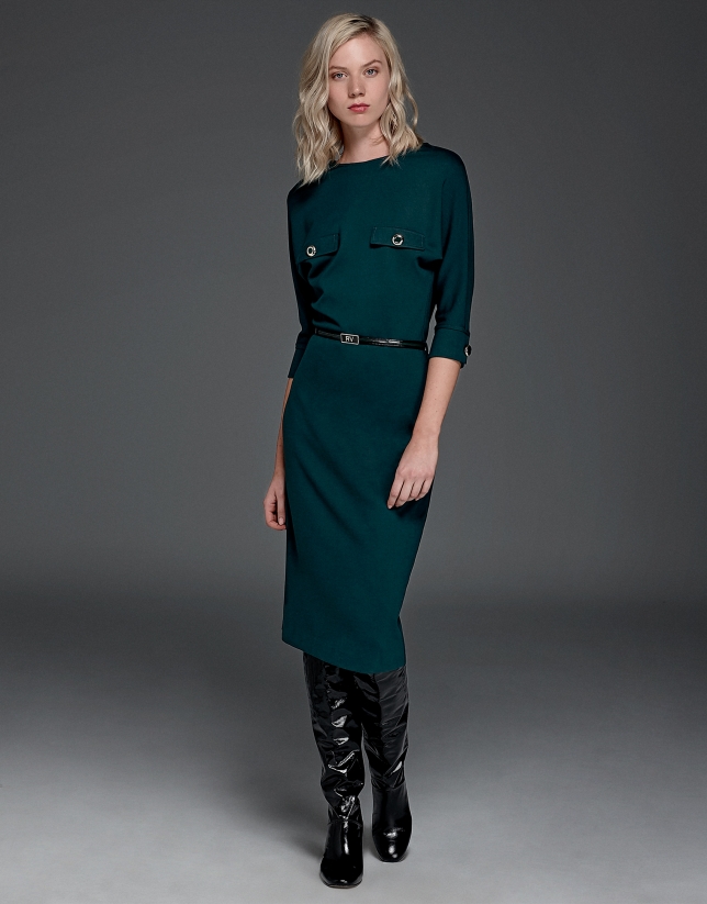 Green dress with Japanese sleeves