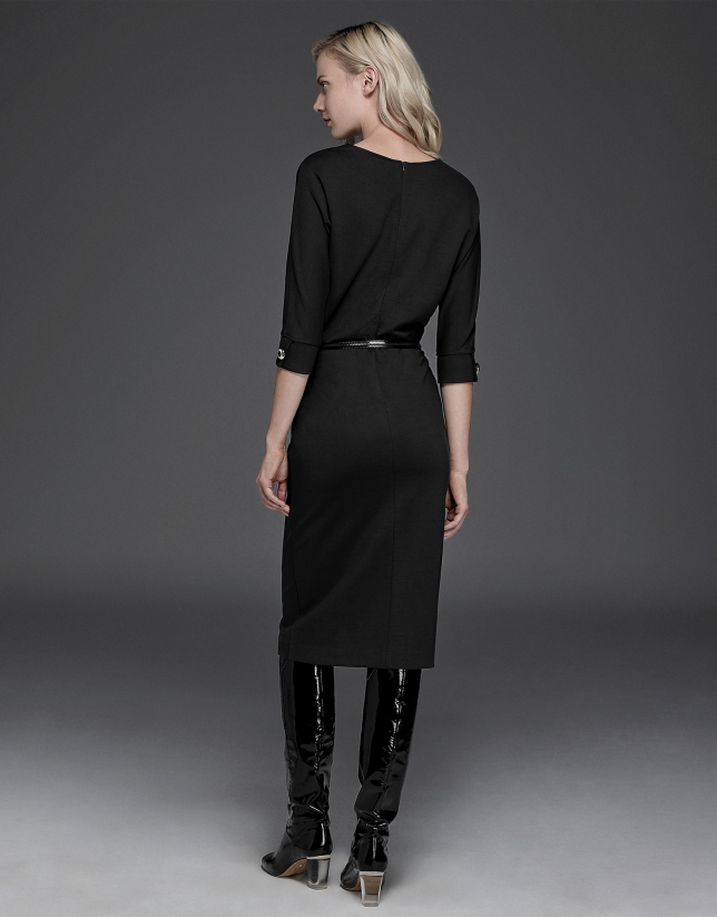 Black dress with Japanese sleeves