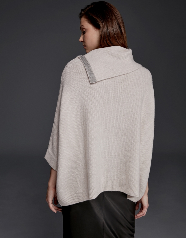 Light beige oversize sweater with Japanese sleeves