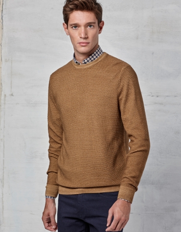 Ochre woven sweater with square collar