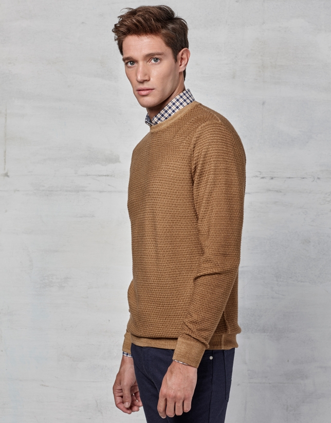 Ochre woven sweater with square collar