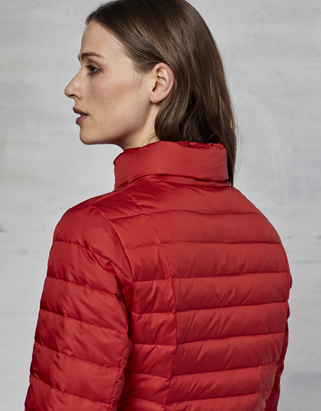 Ideal Posesión País Red short ski jacket - Woman - AW2017 | Roberto Verino