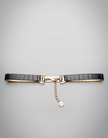 Cinturón piel coco negra con cierre metálico