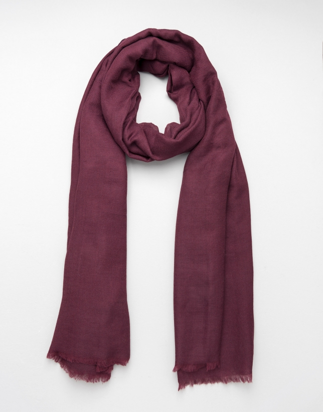 Plain aubergine wool scarf