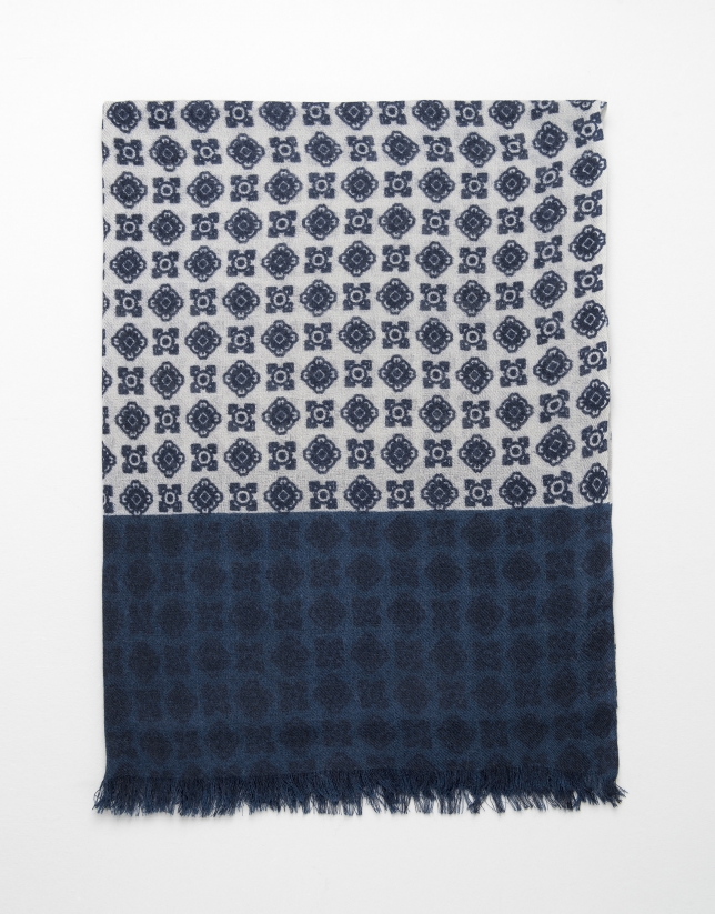 Ivory scarf with navy blue trim 