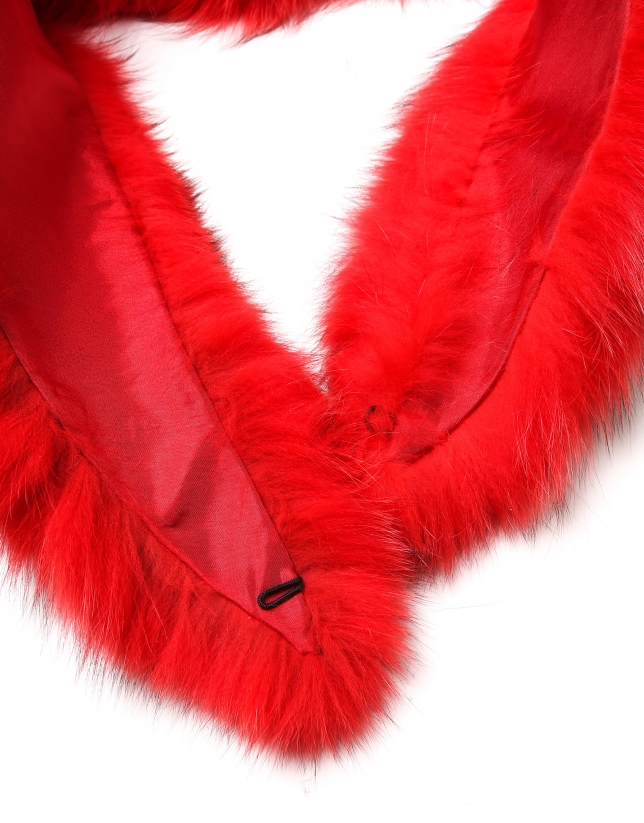 Red fox collar