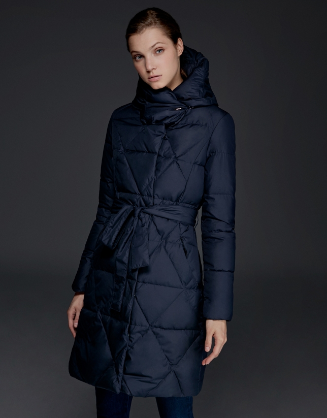 Long navy blue quilted ski jacket