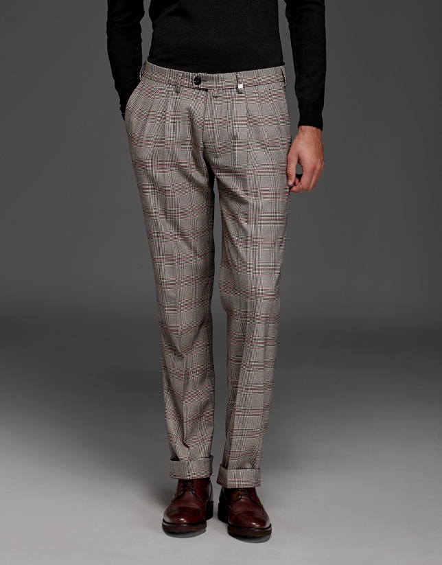 Beige/red glen plaid pants with darts