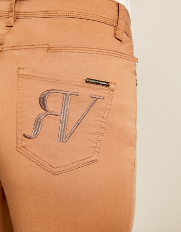 Brown sport pants with five pockets